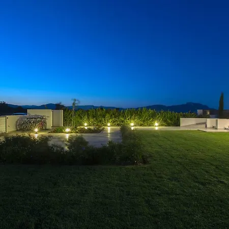 Eden Near Lindos With Eco Pool & Jacuzzi Βίλα Κάλαθος